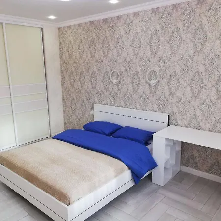 3Ех Комн Квартира По Ул.Туровского,24 Apartment
